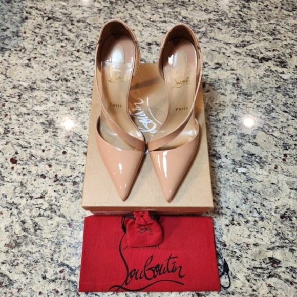 New Christian Louboutin Astrid Pump in Nude Patent Leather Size 39 100mm - Picture 2 of 12